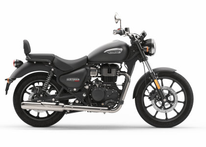 Royal Enfield meteor 350cc on rent