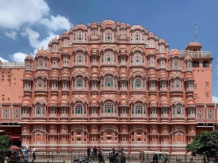 Hawa Mahal, Jaipur – Explore the Iconic Palace of Winds