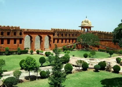 Jaigarh Fort, Jaipur – Explore the Majestic Fort of the Aravalli Hills