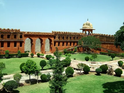 Jaigarh Fort, Jaipur – Explore the Majestic Fort of the Aravalli Hills