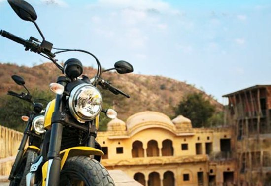 Find Your Own Riding Rhythm While Exploring Jaipur by Bike